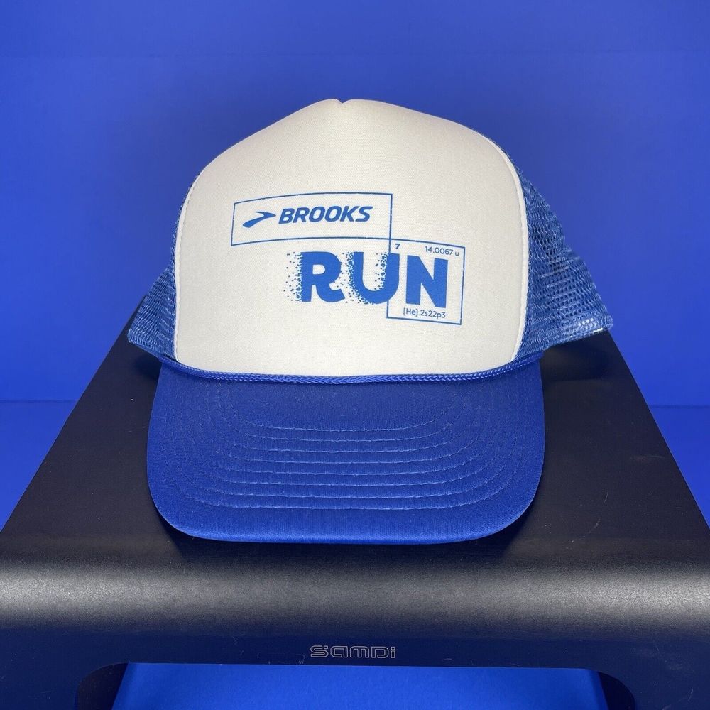 Brooks‎ Run Cobra White Foam Blue Trucker Running Double Snapback Hat